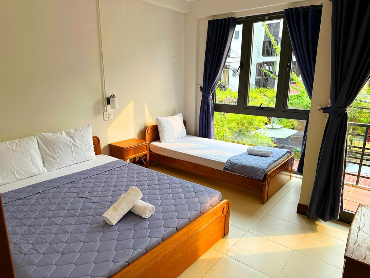 Harmony Old Town Hostel And Pool Bar Hoi An Esterno foto