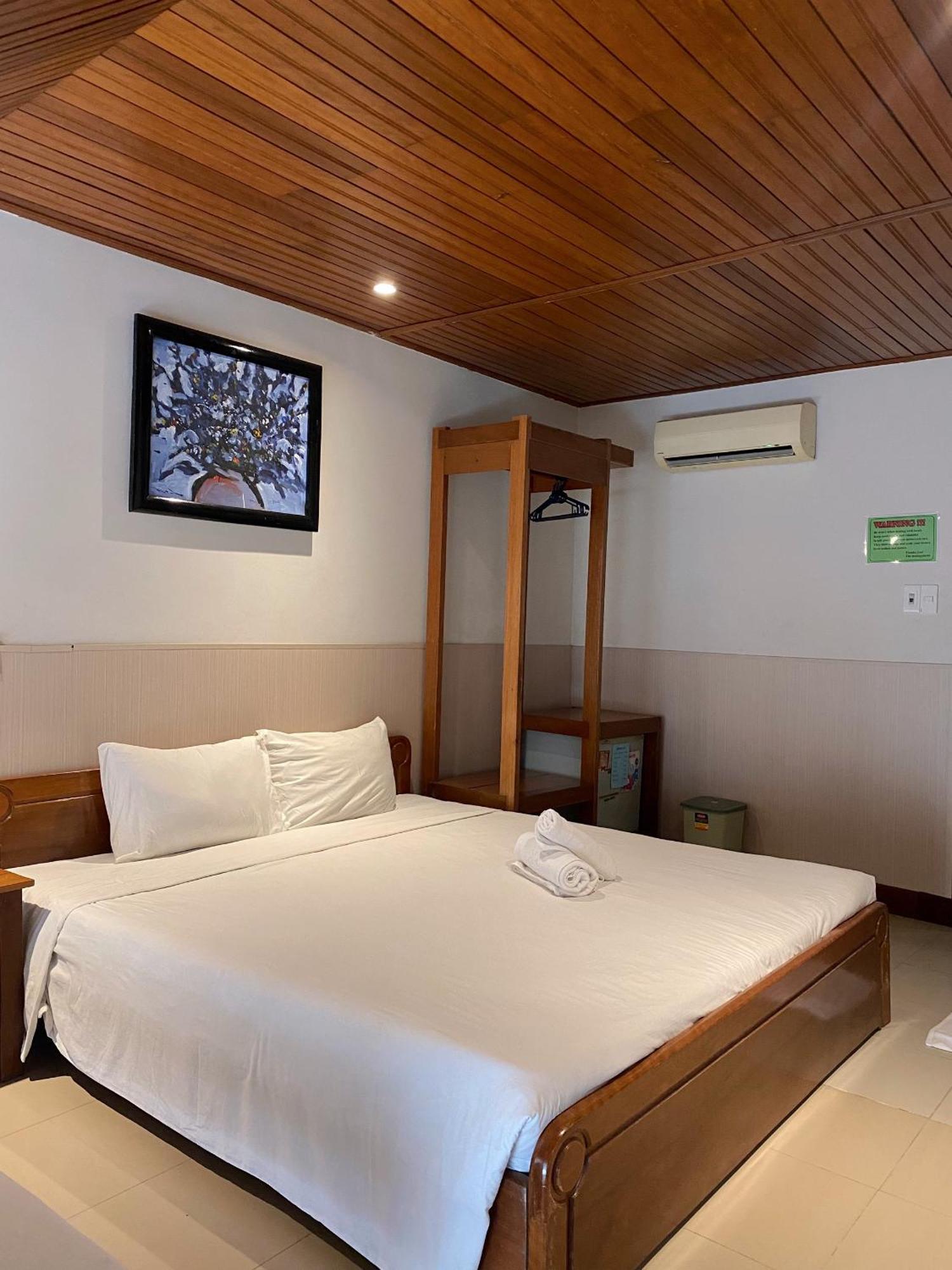 Harmony Old Town Hostel And Pool Bar Hoi An Esterno foto